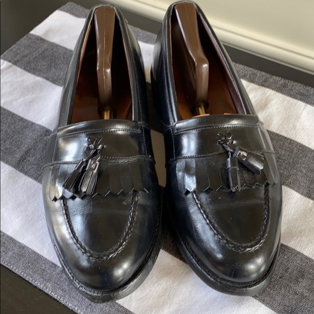 Allen Edmonds "Newport" Black Tassel Loafers 9.5